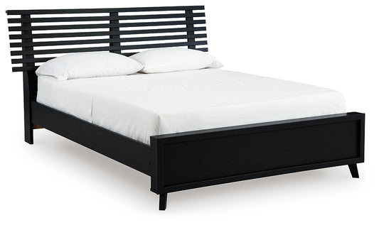Ashley Express - Danziar Full Slat Panel Bed